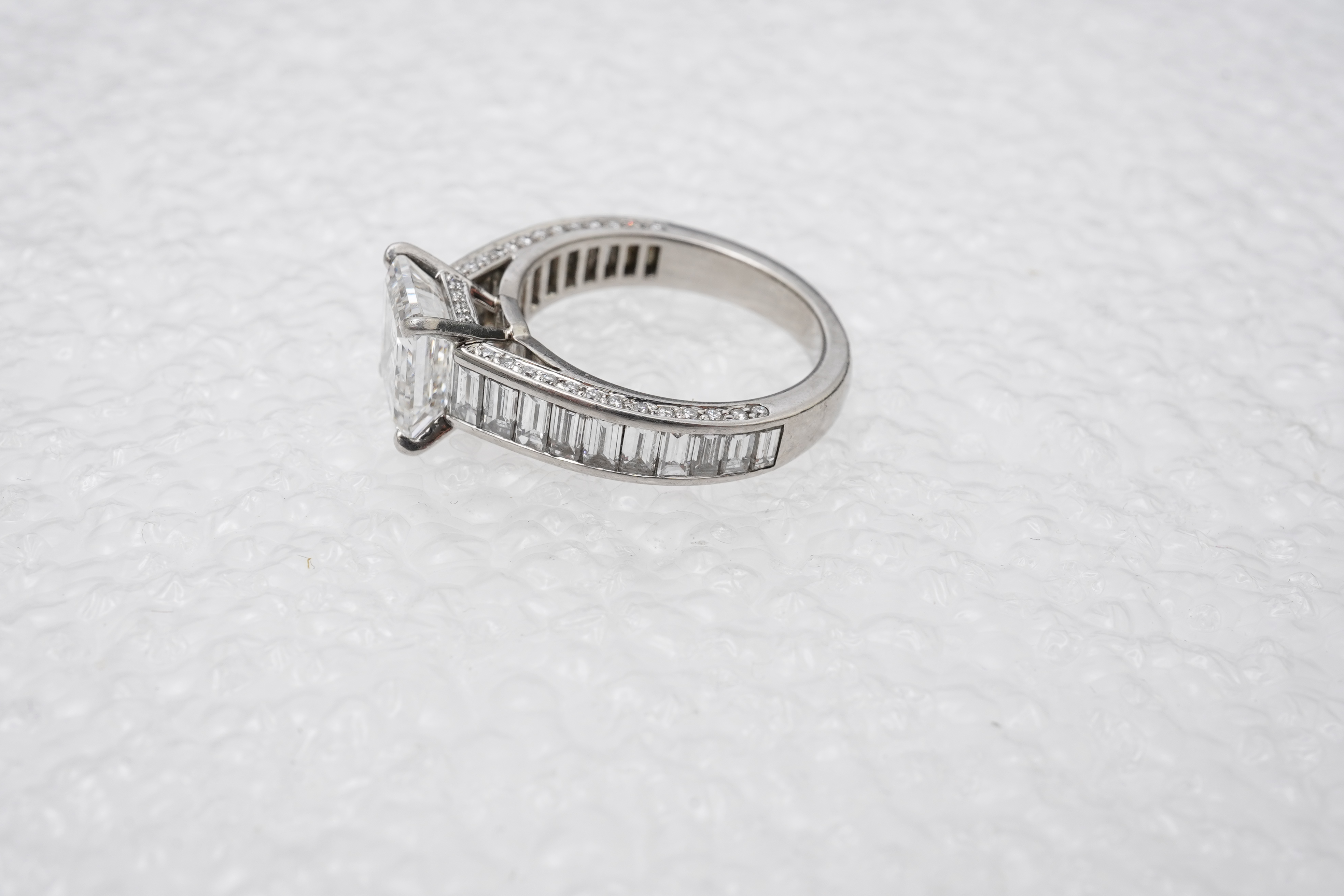 Boucheron, an impressive diamond ring, France, circa 2006